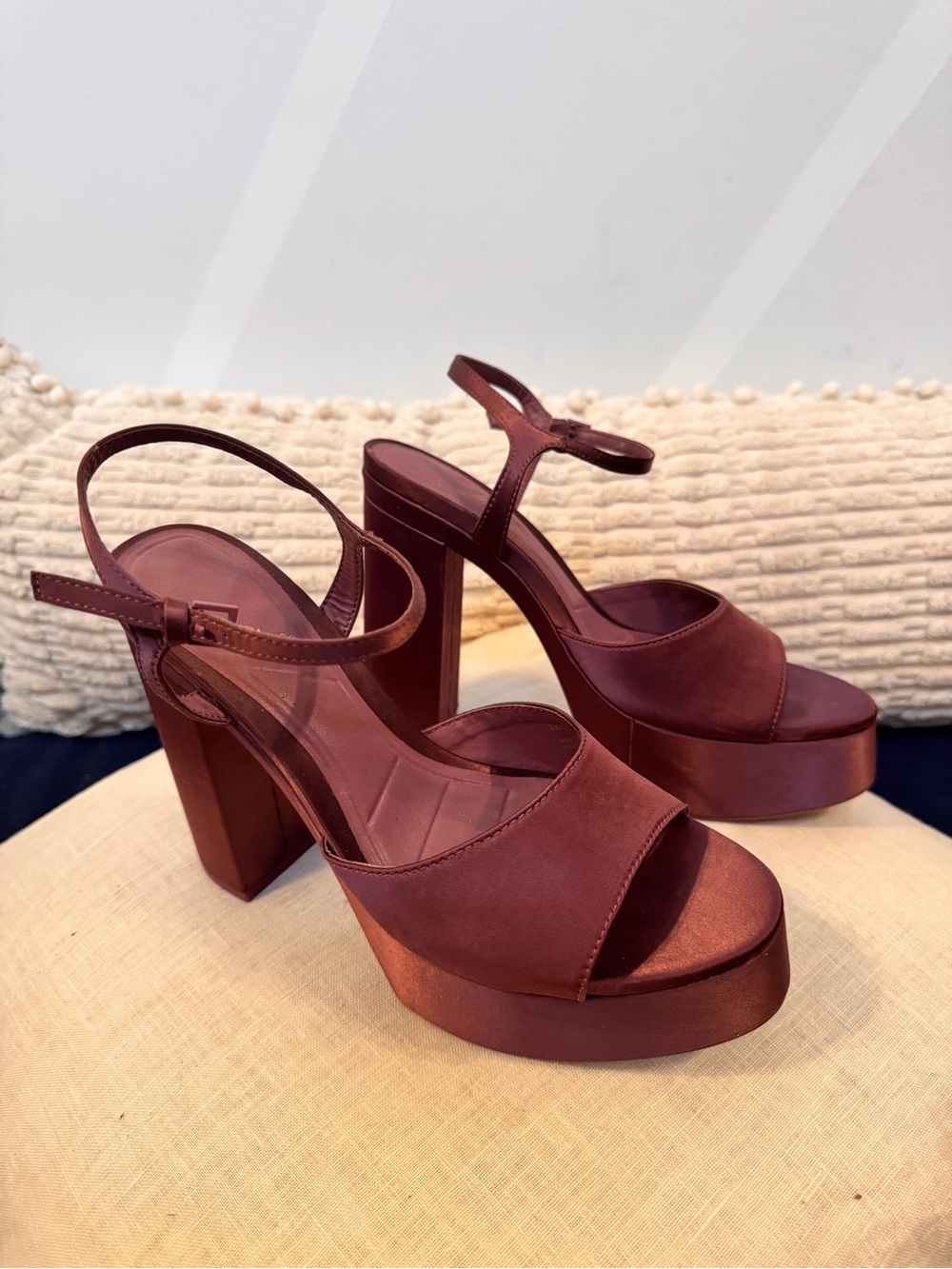 Zara Light Plum Satin Platform Block Heel Sandals - Picture 2 of 9